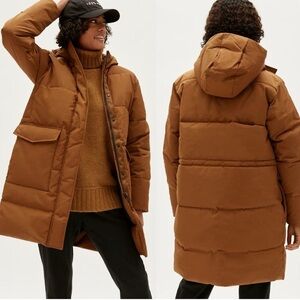 Everlane The Renew Long Puffer in Chestnut Brown size Medium